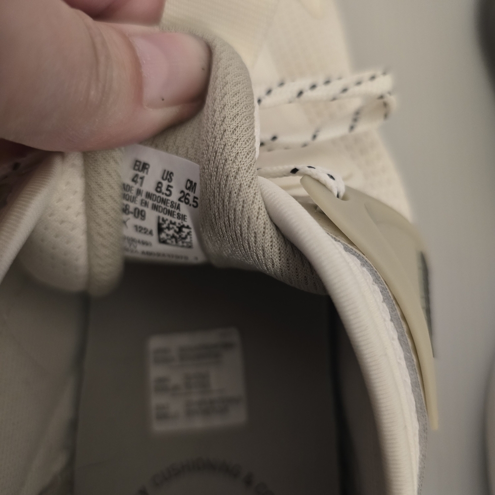 PUMA SoftRide Off White Gym Sneakers Cell Thrill Athletic Shoes Mens W 10 M 8.5 - Picture 5 of 17